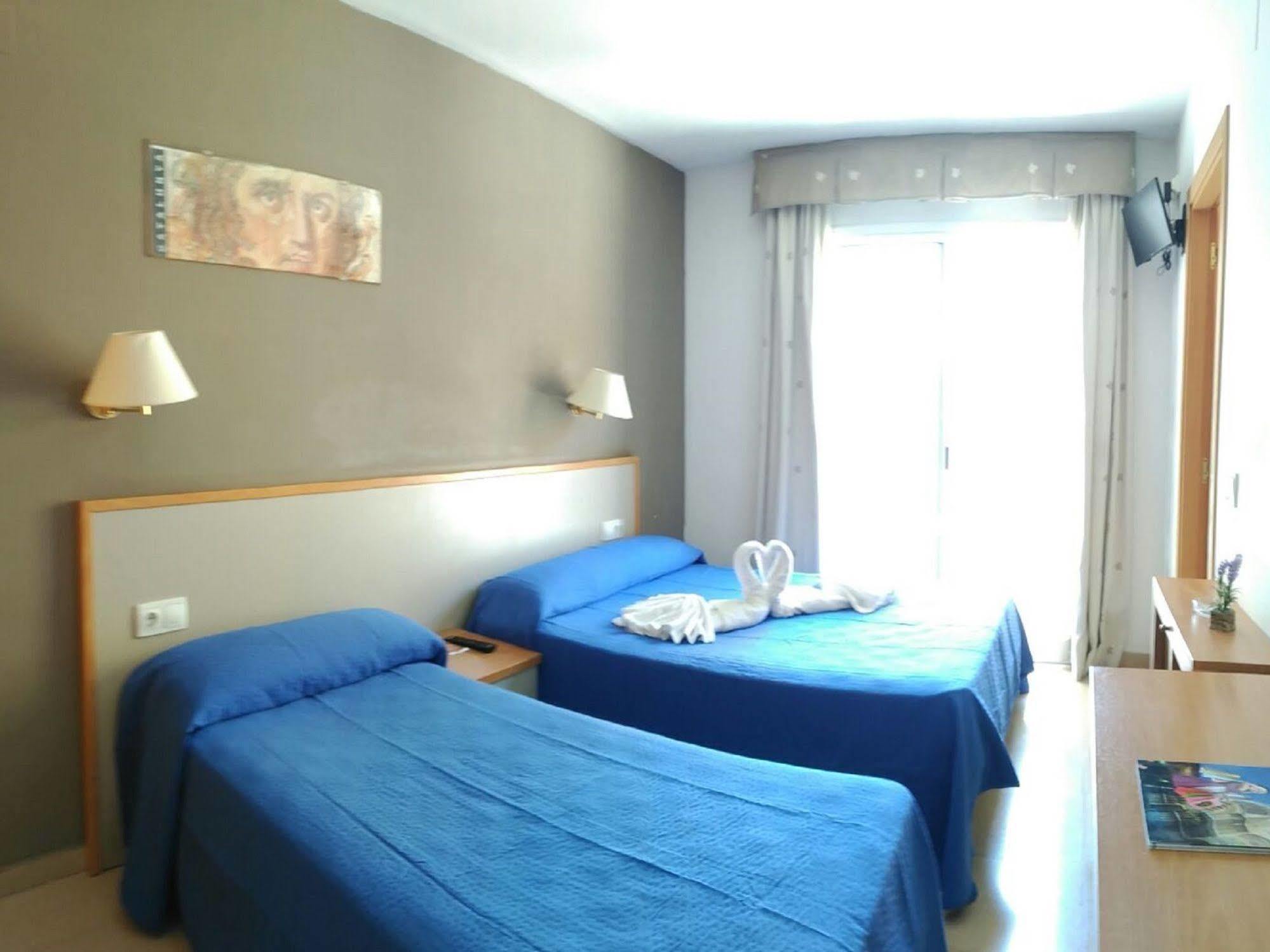 Hotel Cosmos Tarragona Zewnętrze zdjęcie