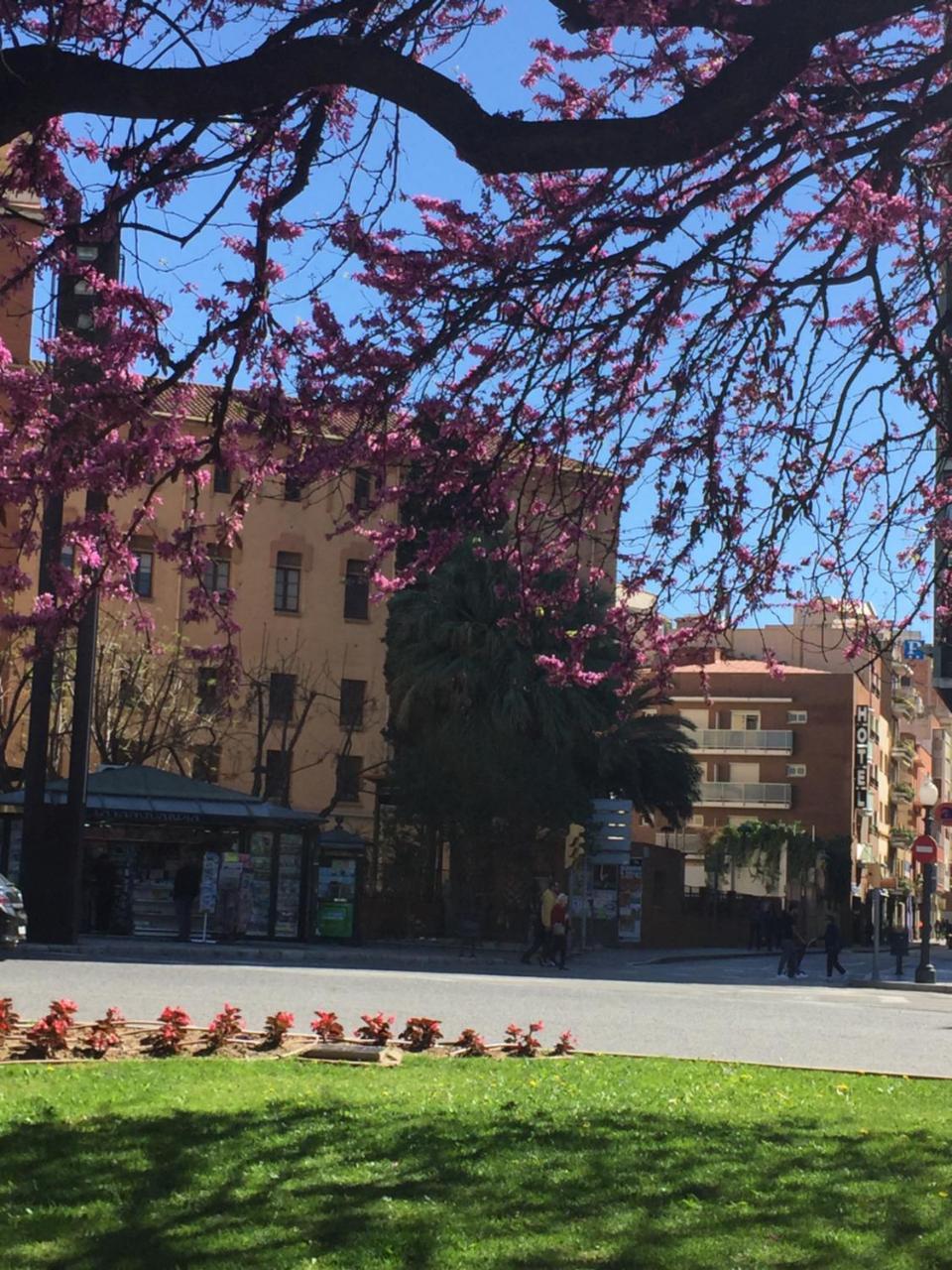 Hotel Cosmos Tarragona Zewnętrze zdjęcie